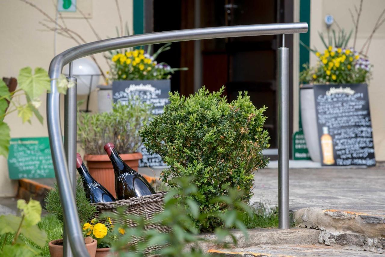 Wirtshaus Restaurant Pension Steirerland Mureck Exterior photo